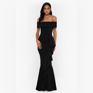 Betsy & Adam Black Off-Shoulder ruffle Gown
